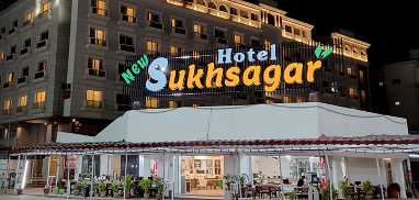Hotels and Restaurants industry signage solutions
